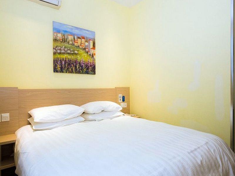 Hanting Hotel Hangzhou Wushan Square Branch Екстериор снимка